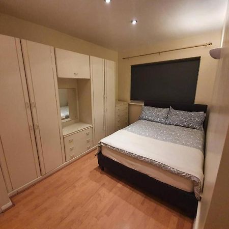 Sav Apartments Watford Watford  Buitenkant foto